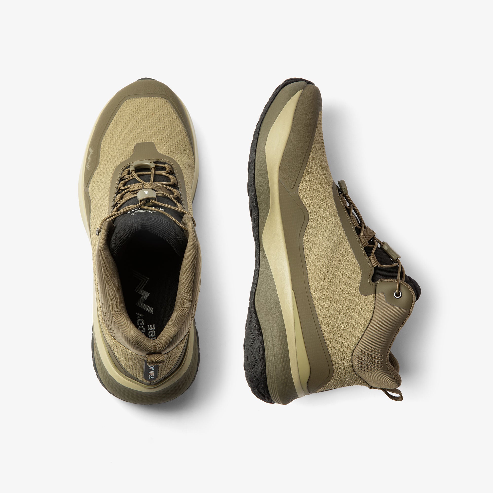 MUDDY VIBE Zn-30 mid-top Alpine Green hiking shoe with tonal green and beige accents, top view on a white background.
