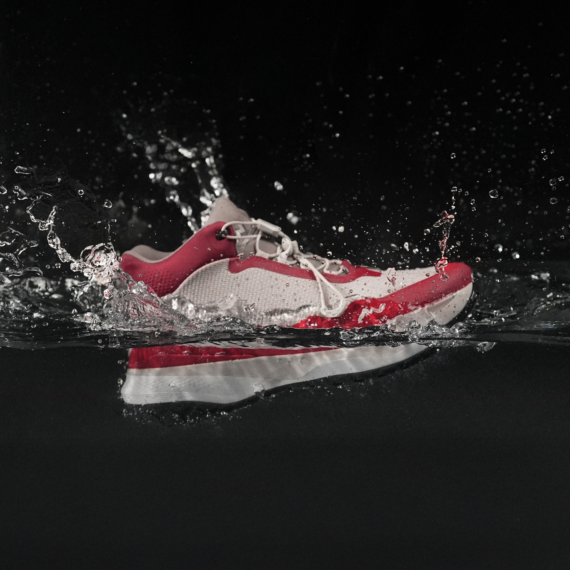 Zn-30 Waterproof<br>Mid-Top Hiking Shoes