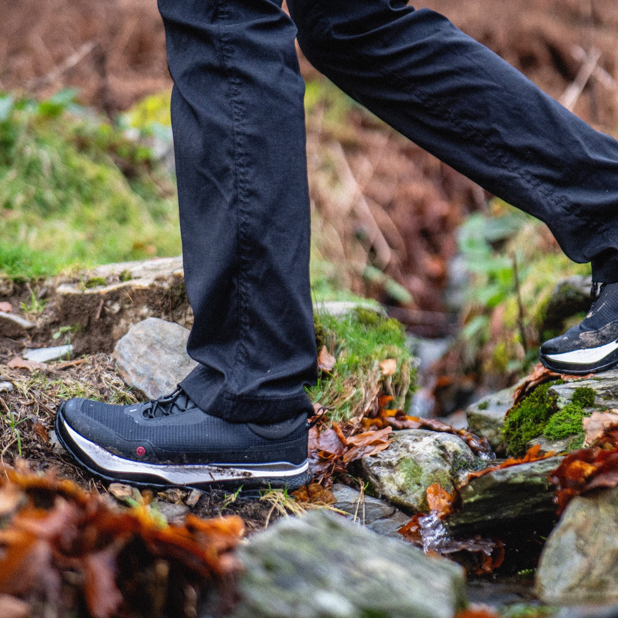 Si-14 Lightweight<br>Low-Top Hiking Shoes